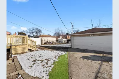 2433 S 17th Avenue, Broadview, IL 60155 - Photo 27