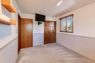 601 E Hackberry Ln, Mount Prospect, IL 60056 - Photo 19