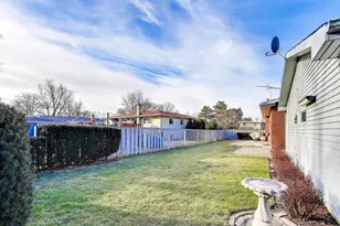 601 E Hackberry Ln, Mount Prospect, IL 60056 - Photo 33