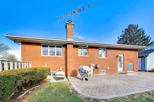 601 E Hackberry Ln, Mount Prospect, IL 60056 - Photo 27