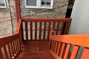 3057 W Flournoy St, Chicago, IL 60612 - Photo 7