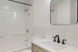 533 Redwood Rd, Bolingbrook, IL 60440 - Photo 11