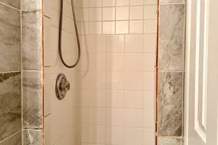 533 Redwood Rd, Bolingbrook, IL 60440 - Photo 13