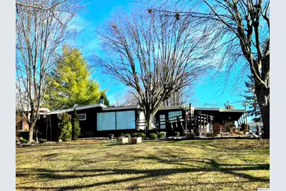 1946 Elmwood Drive East, Quincy, IL 62301 - Photo 29