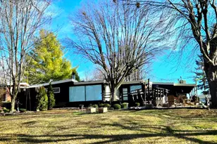 1946 Elmwood Dr E, Quincy, IL 62301 - Photo 29