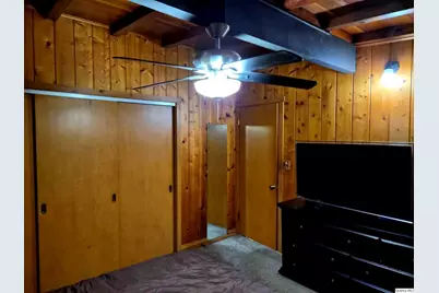 1946 Elmwood Drive East, Quincy, IL 62301 - Photo 15