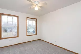 38429 N Creek Ct, Beach Park, IL 60087 - Photo 15