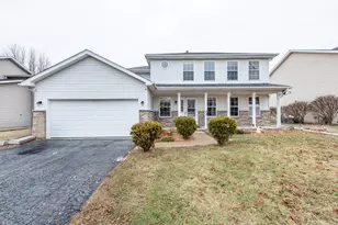 38429 N Creek Ct, Beach Park, IL 60087 - Photo 1