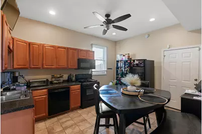 2028 N Hamlin Avenue #2, Chicago, IL 60647 - Photo 7