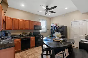 2028 N Hamlin Ave, Chicago, IL 60647 - Photo 7