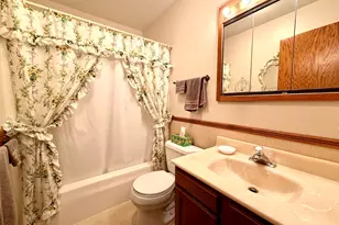 1211 Monroe St, Pecatonica, IL 61063 - Photo 9