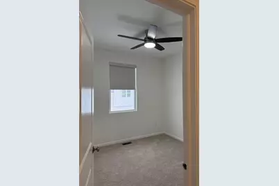 287 Kingsport Drive, South Elgin, IL 60177 - Photo 7