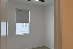 287 Kingsport Dr, South Elgin, IL 60177 - Photo 7