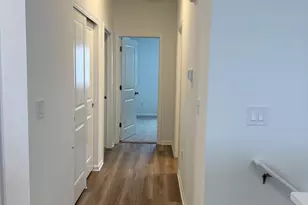 287 Kingsport Dr, South Elgin, IL 60177 - Photo 9