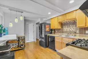 5220 Palm St, McHenry, IL 60051 - Photo 7