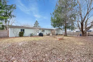 5220 Palm St, McHenry, IL 60051 - Photo 17