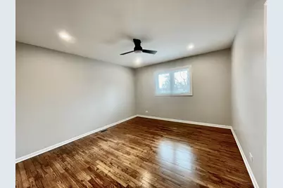 15 Bradley Lane, Hoffman Estates, IL 60169 - Photo 19