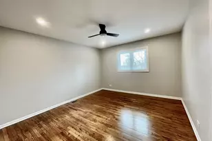 15 Bradley Ln, Hoffman Estates, IL 60169 - Photo 19