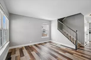 1297 Holly Ct, Antioch, IL 60002 - Photo 3