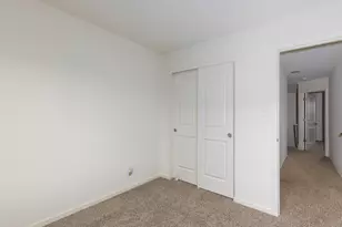 3831 Currant Ln, Elgin, IL 60124 - Photo 13