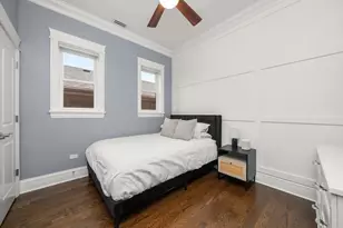 3321 N Seminary Ave, Chicago, IL 60657 - Photo 23