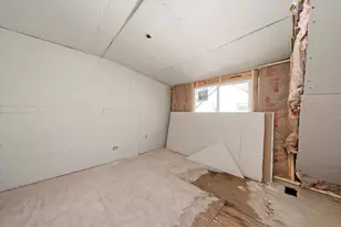 14017 S Atlantic Ave, Riverdale, IL 60827 - Photo 19