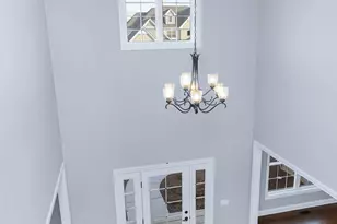 2004 Oldfield Rd, Darien, IL 60561 - Photo 3