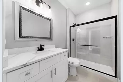 2004 Oldfield Road, Darien, IL 60561 - Photo 37