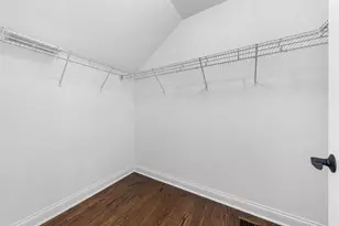 2004 Oldfield Rd, Darien, IL 60561 - Photo 19