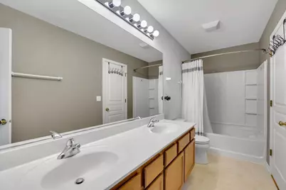 536 Richard Brown Boulevard, Volo, IL 60073 - Photo 11