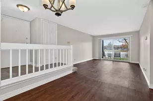 1312 McDowell Rd, Naperville, IL 60563 - Photo 7