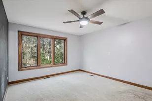 16693 W Cherrywood Ln, Wadsworth, IL 60083 - Photo 15