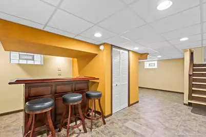 9603 S Albany Avenue, Evergreen Park, IL 60805 - Photo 15