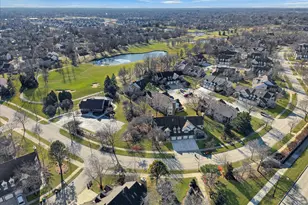 77 Willow Pkwy, Buffalo Grove, IL 60089 - Photo 27