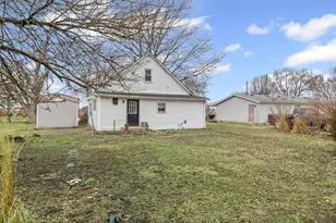 220 S Western Ave, Deland, IL 61839 - Photo 21