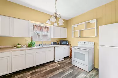 220 S Western Avenue, Deland, IL 61839 - Photo 9