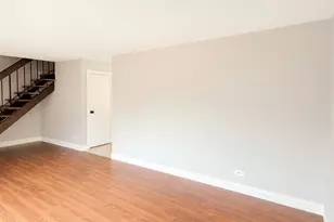 5567 Court F, Hanover Park, IL 60133 - Photo 7