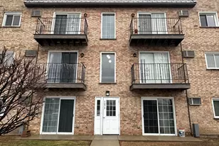 [Address not provided], Carol Stream, IL 60188 - Photo 1