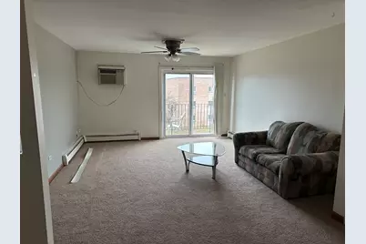 [Address not provided], Carol Stream, IL 60188 - Photo 13