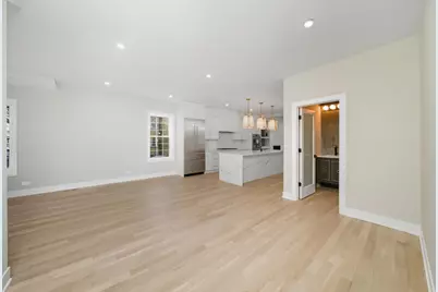 [Address not provided], Chicago, IL 60625 - Photo 7