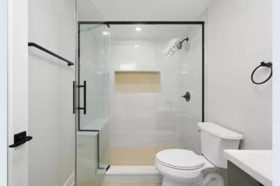 [Address not provided], Chicago, IL 60625 - Photo 11