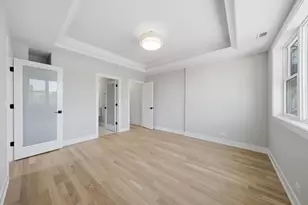 [Address not provided], Chicago, IL 60625 - Photo 9