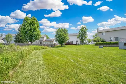 1327 E Fox Chase Drive, Round Lake Beach, IL 60073 - Photo 29