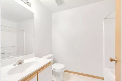 1327 E Fox Chase Drive, Round Lake Beach, IL 60073 - Photo 19