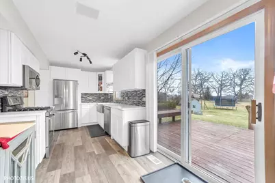 1327 E Fox Chase Drive, Round Lake Beach, IL 60073 - Photo 13