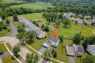 1327 E Fox Chase Dr, Round Lake Beach, IL 60073 - Photo 33