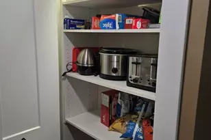 927 Treeline Ct, Lockport, IL 60441 - Photo 9