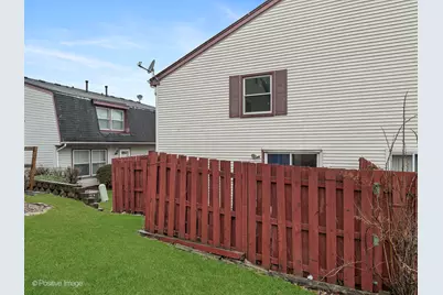 1955 Liberty Place #5643, Hoffman Estates, IL 60169 - Photo 3