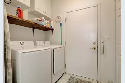 2054 Carillon Drive, Grayslake, IL 60030 - Photo 27