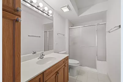 395 Graceland Avenue #208, Des Plaines, IL 60016 - Photo 11